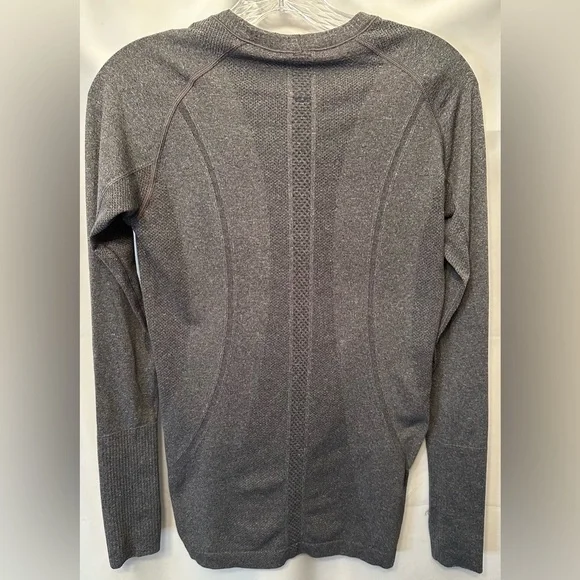 Lululemon Shirt Women's 6 Heathered Gray Swiftly Tech Long-Sleeve 2.0 Hip Length - Picture 6 of 9